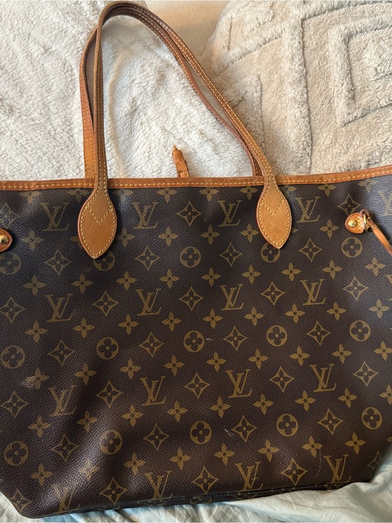 Louis Vuitton Handbags - Louis Vuitton Monogram Canvas Tote in Brown and Tan